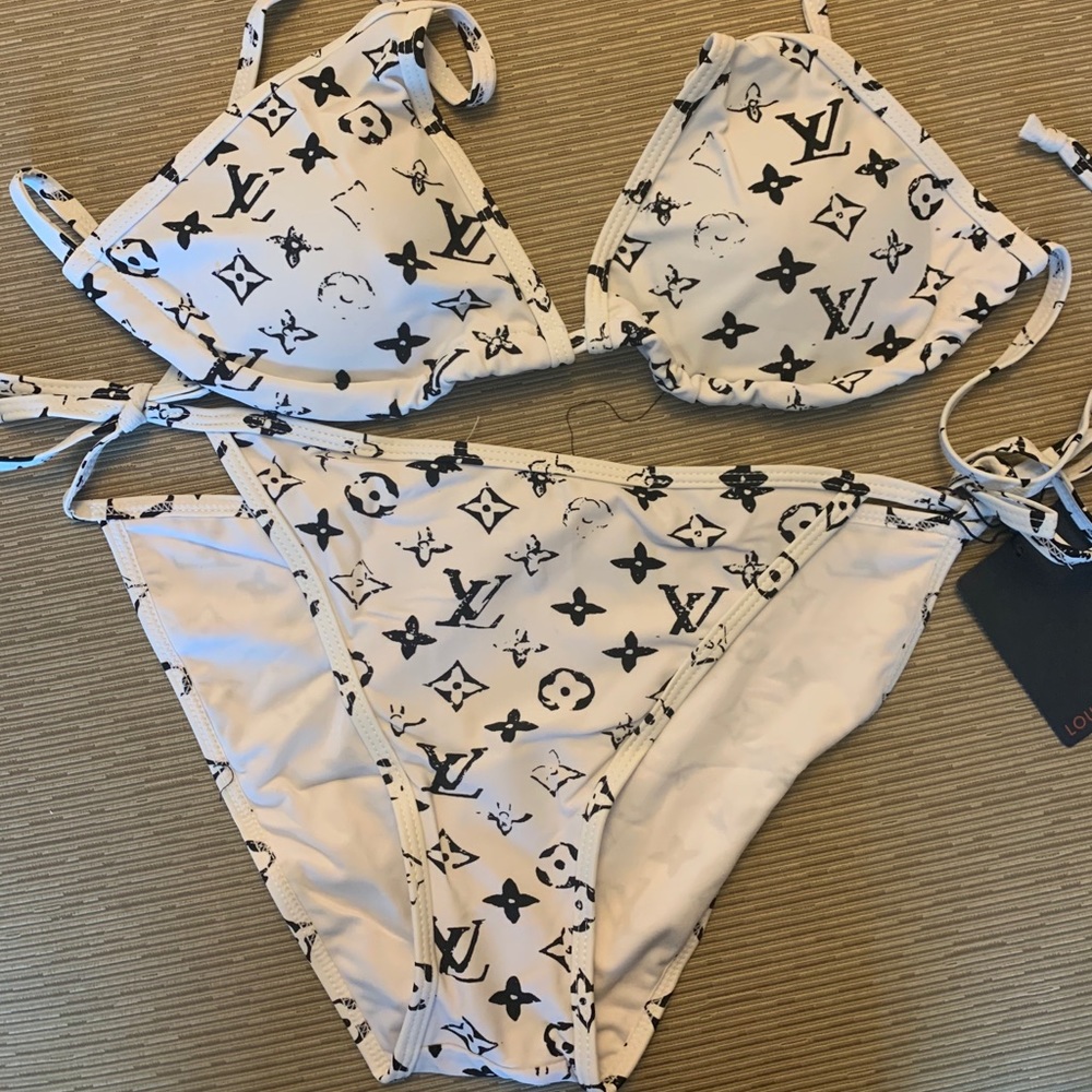 2 piece swimsuit